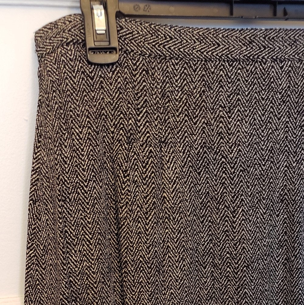 Carol Little Pleated skirt knee length